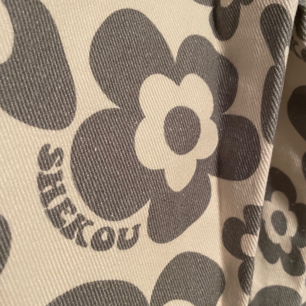 Shekou Patterned Jeans - Picture 3 of 5
